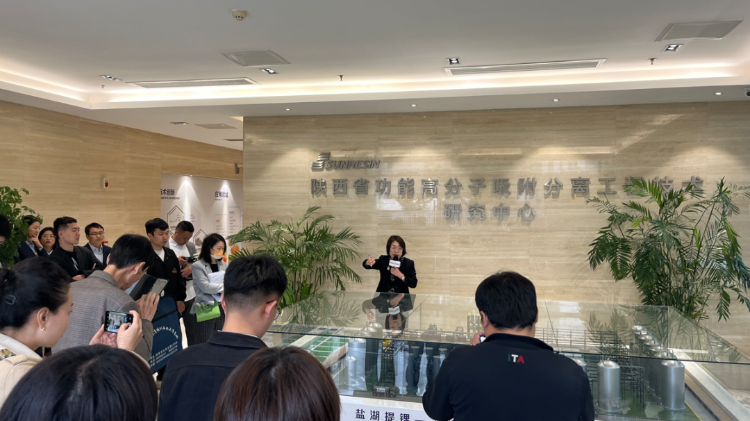 巾帼奋进新征程，，，，，，妇联媒体采访团走进耀彩网科技